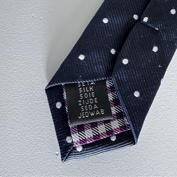 Silk Tie - Navy Dot - Picture 3 of 7
